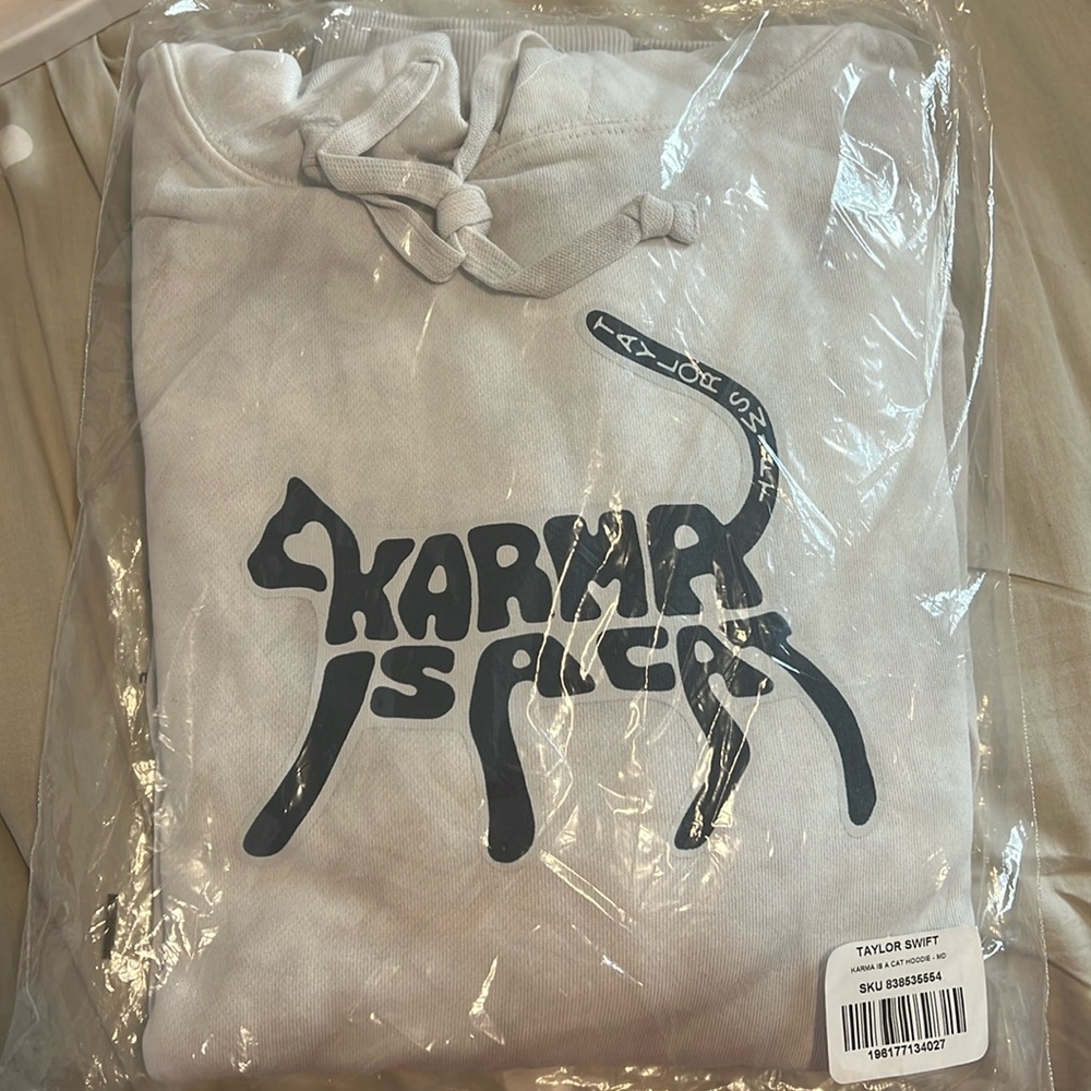 Official Karma is a Cat Taylor Swift Merch